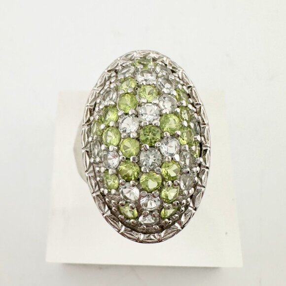 3 Carat Large and Beautiful Peridot Pave' Ring  Size 7 - Picture 1 of 16